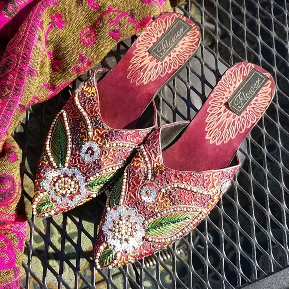 Flower Shoes - Flower Mules Slides Embellished Slip Ons EUC Sz 36